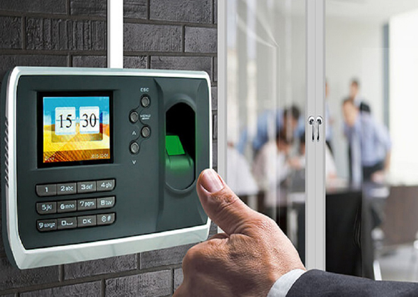 Biometric Attendance Machine